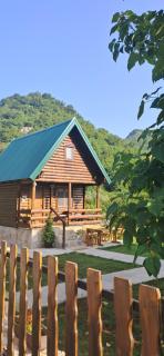 Woodhouse Maja - Virpazar - 2