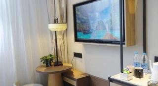 Fairyland Hotel Kunming Tuodong Branch - Kunming - 2