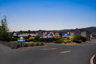 Days Inn by Wyndham Kelowna - Kelowna - 8