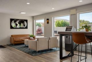 Days Inn by Wyndham Kelowna - Kelowna - 6