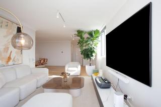 The Bondi Escape Isyd - Sydney - 9