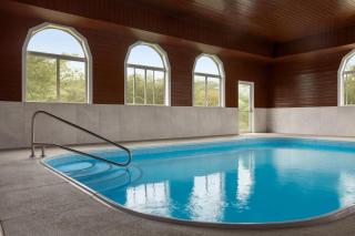 La Quinta Inn & Suites by Wyndham Peru Starved Rock St Park - Peru - 5