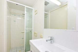Lindomare Unit 1, 11 Orvieto Tce, Kings Beach - Caloundra - 3