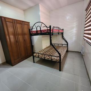 Dapdap's Townhouse - - 3