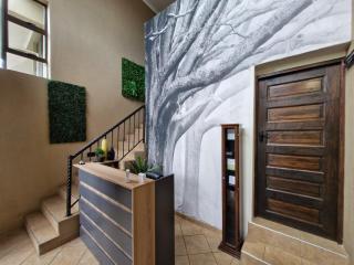 Nightingale Lodge Bed and Breakfast - Kempton Park - 4