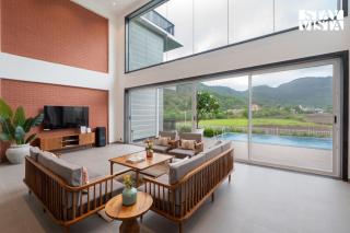 StayVista at Avyanna Villa - BBQ & Pool - 5