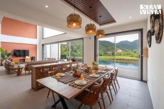 StayVista at Avyanna Villa - BBQ & Pool - Kārli - 4
