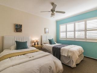 Riverview Beach House - Gonubie - 4