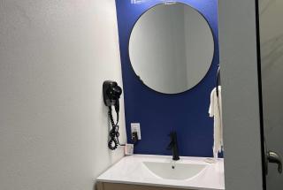 Travelodge by Wyndham Bainbridge - Bainbridge - 2