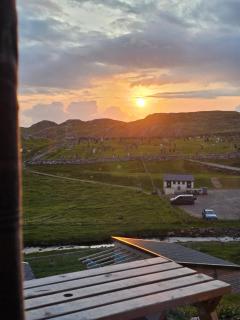 Oldshoremore Croft Cabins - 3