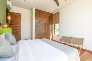 Modern 3BR enclosed living near Revolver - 1
