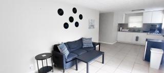 Cozy Tiny Home - Jacksonville - 4