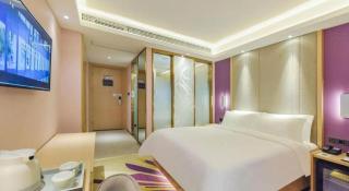 Lavande Hotel Chongqing Xinghui Liangjiang Happiness Plaza - Chongqing - 9