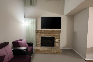 Spacious 2BR Townhome - Richardson - 7