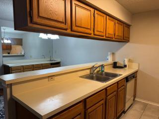 Spacious 2BR Townhome - Richardson - 5
