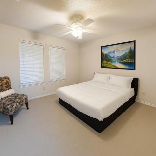 Spacious 2BR Townhome - Richardson - 0