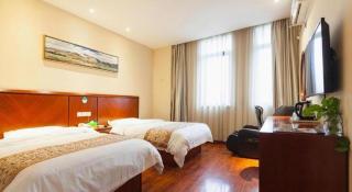 GreenTree Inn Shanghai Songjiang WanDa Plaza RonGMEi Road Express Hotel - Shanghai - 1