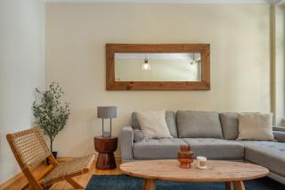 Grand Haven - New Renovated Spacious Apts in Prime Location - Atene - 3
