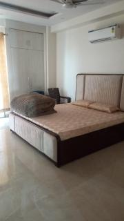 Sapra's - Gurgaon - 0