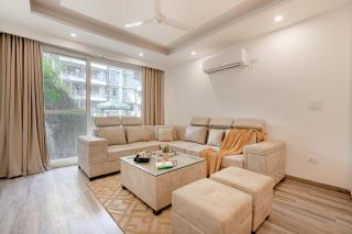 Alaya Stays Pinnacle Hilltop 3BHK Apartment with Picturesque Balcony & Scenic Views - Barog - 5