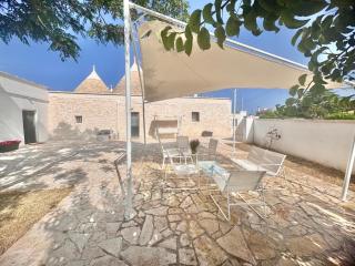 Il Trullo di Galu' - Pool & Garden - Locorotondo - 0