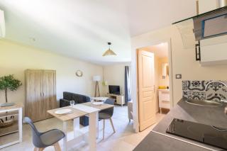 Le Romarin - Hypercentre Studio - WiFi - Apt - 3