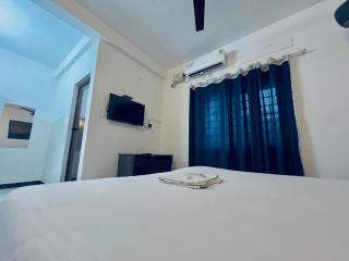 Solo Ace Hotel - Ernakulam - 1