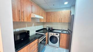 2 Bedroom apartment in the heart of Marina, Sea View 5 min from tram - Dubai - 3