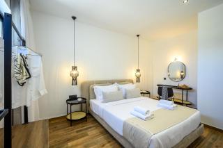 Montre Fine Living - Agios Nikolaos - 1