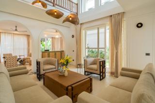 ELIVAAS Purple Coral Luxe 5-BHK Villa With Two Pvt Pools & Lift - Assagao - 6