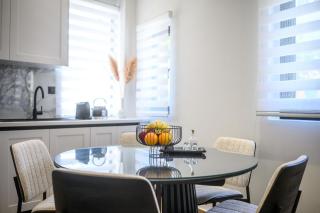 Montre Fine Living - Agios Nikolaos - 4