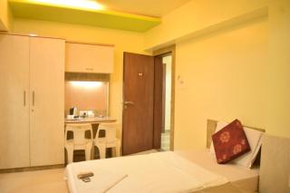 Happy Homely Stay Hotels - Pune - 8