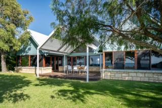 Shore House I Private Properties - Quindalup - 4