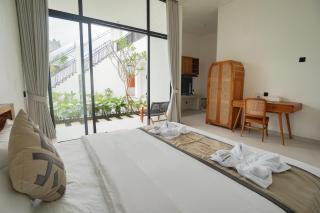 The Mirea Guest House - Munggu - 8