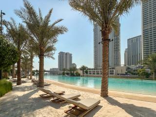 Modern 1BR Apartment Near Creek Beach with Pool & Balcony - Holiday Boulevard - 9