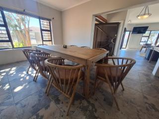 Barefoot Bliss Holiday Home - 3