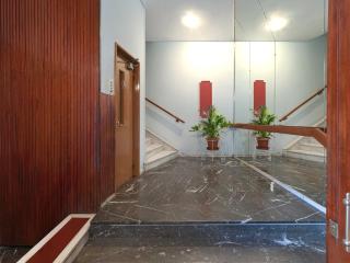 Modern 1BDR Apartment with Balcony - Atenas - 9