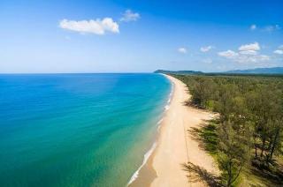 Turtle Beach House TWO - - 7