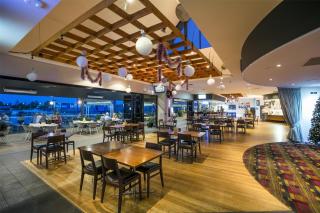 Nightcap at Kawana Waters Hotel - 8