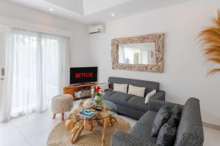 Villa Mylandro by Pertama Stay - Canggu - 8
