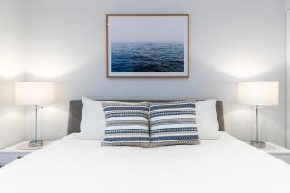 Bokarina Beachfront Apartment - - 8