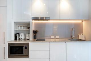 Bokarina Beachfront Apartment - - 3