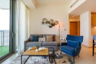Emaar 5242 - Stunning Sea View Stay in Prime Waterfront Location - Zed Living - 7