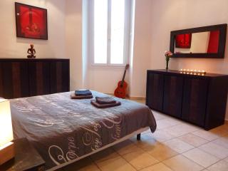 Le Central by EnjoyNice, 3-bed, sea at 10 min - Nice - 2