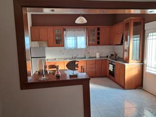 Chris Apartment - - 3