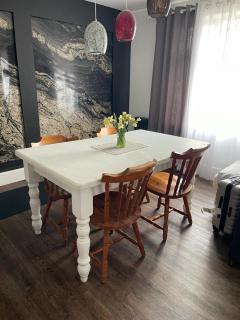 The Riverside retreat - Christchurch - Iford - 4