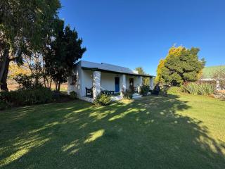 Blue Cow Barn - Boutique Farm - 7