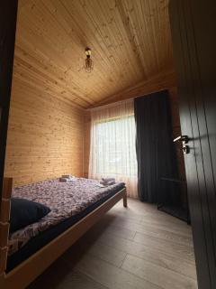 Pele's Cottages - Mestia - 9