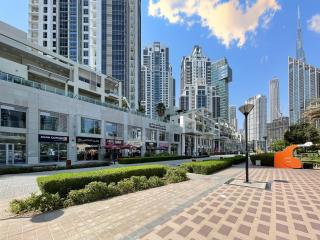 Trophy - Blossom Suites w Balcony Garden & Canal View - Dubai - 2