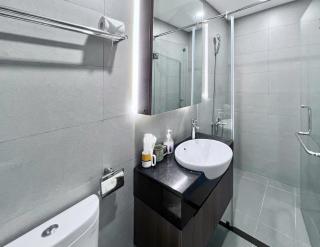 The Silver Vinh Hoi Apartment - Ho Chi Minh - 2